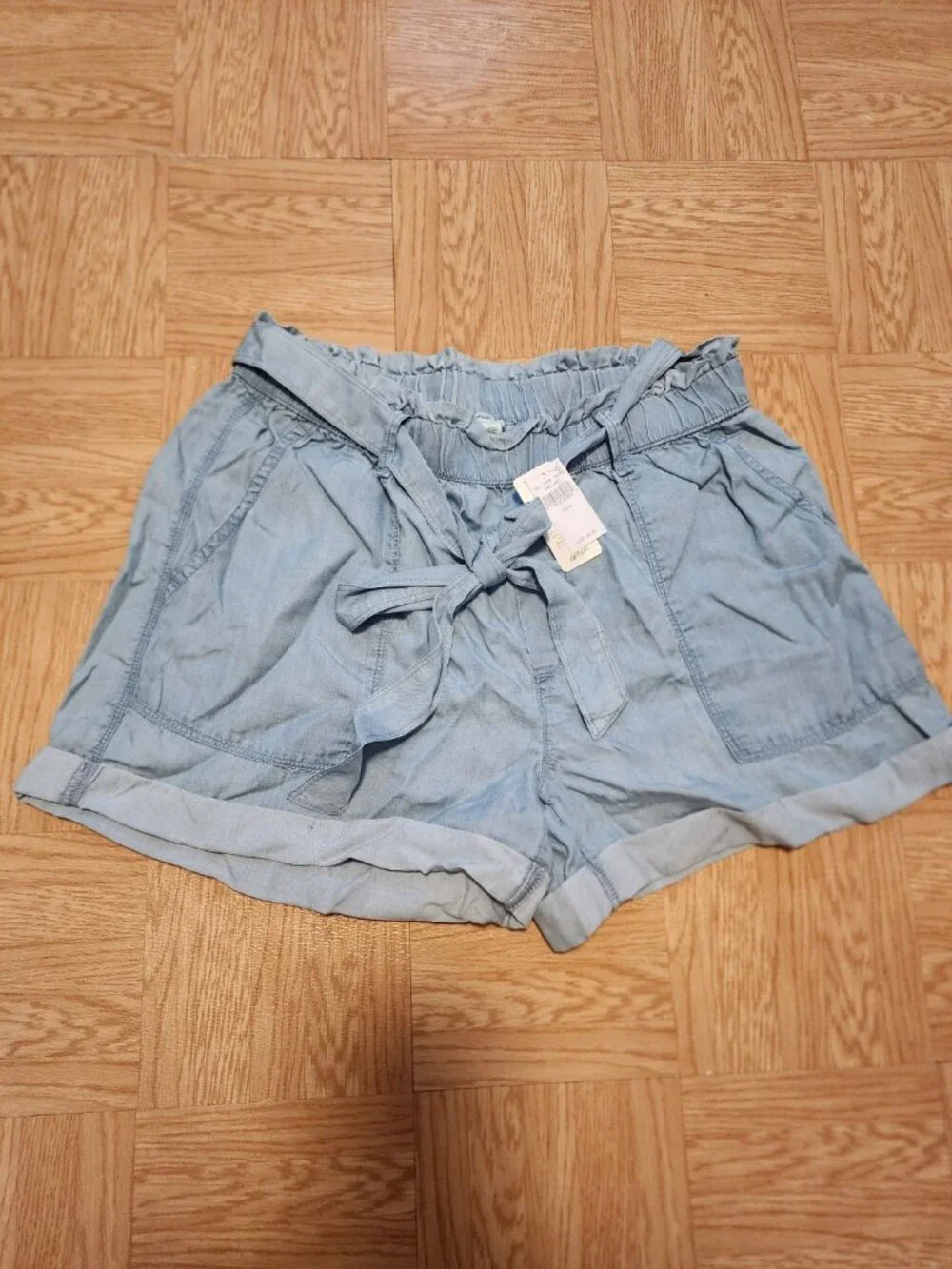 American Eagle Outfitters brand new